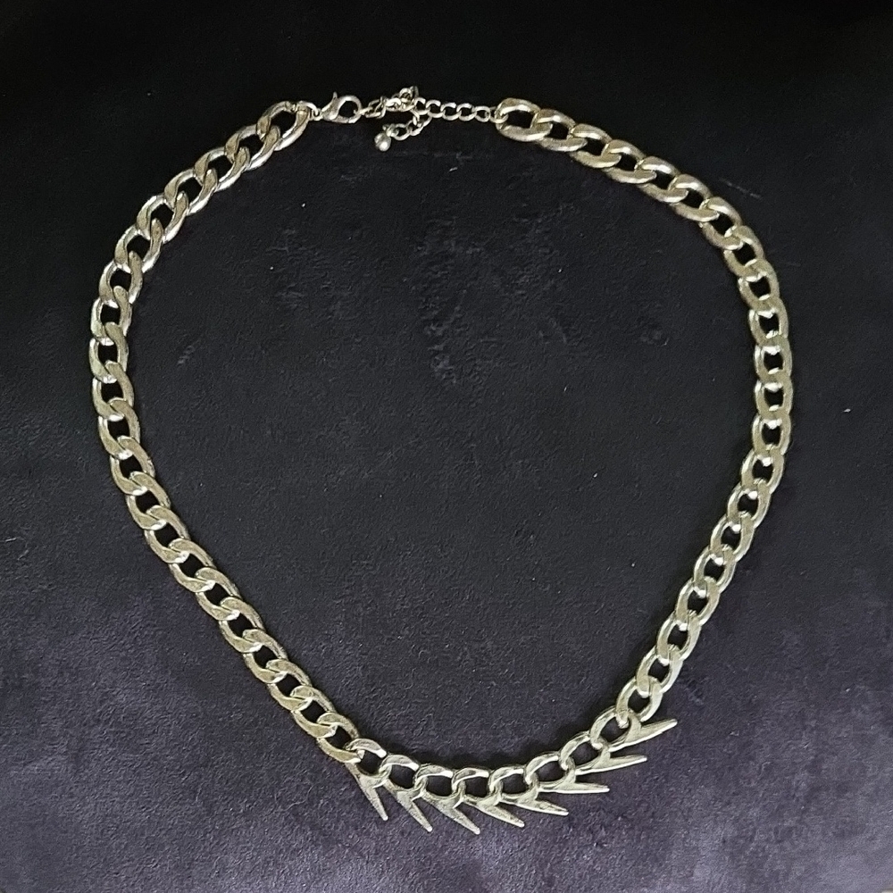 Spike Silver Chain Necklace